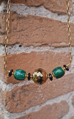 Girocollo con malachite e onice dipinto oro 24k